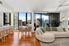 Capri Luxury Apartments Newstead
